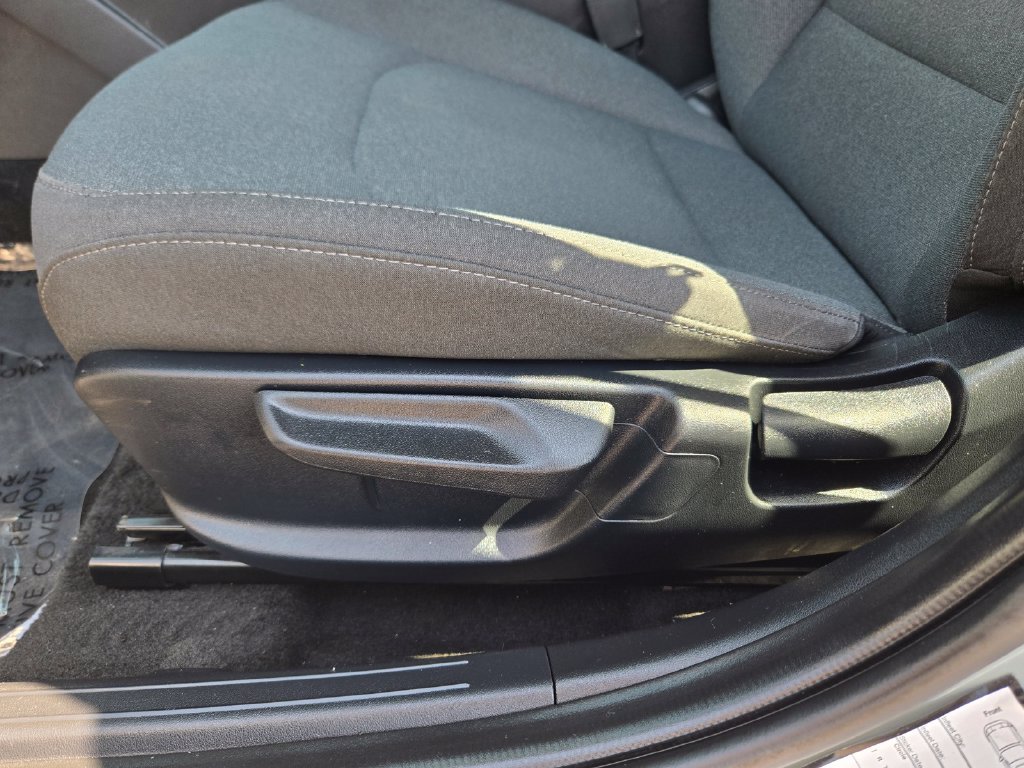 Used 2025 Kia K4 FWD image 12