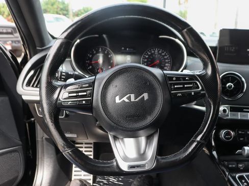Used 2023 Kia Stinger GT-Line w/ Sun & Sound Package RWD image 20
