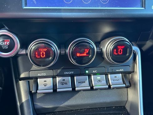 Used 2022 Toyota GR86 image 24