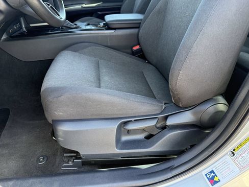Used 2025 Toyota Camry LE FWD image 11