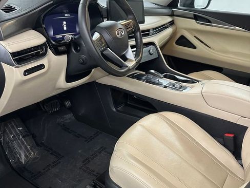 Used 2023 INFINITI QX60 Luxe image 10