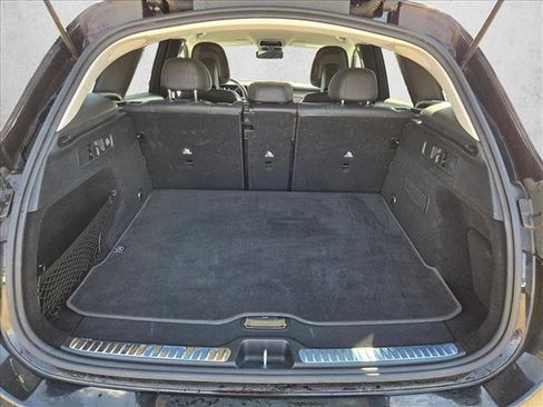 Used 2023 Mercedes-Benz GLC 300 GLC 300 image 6