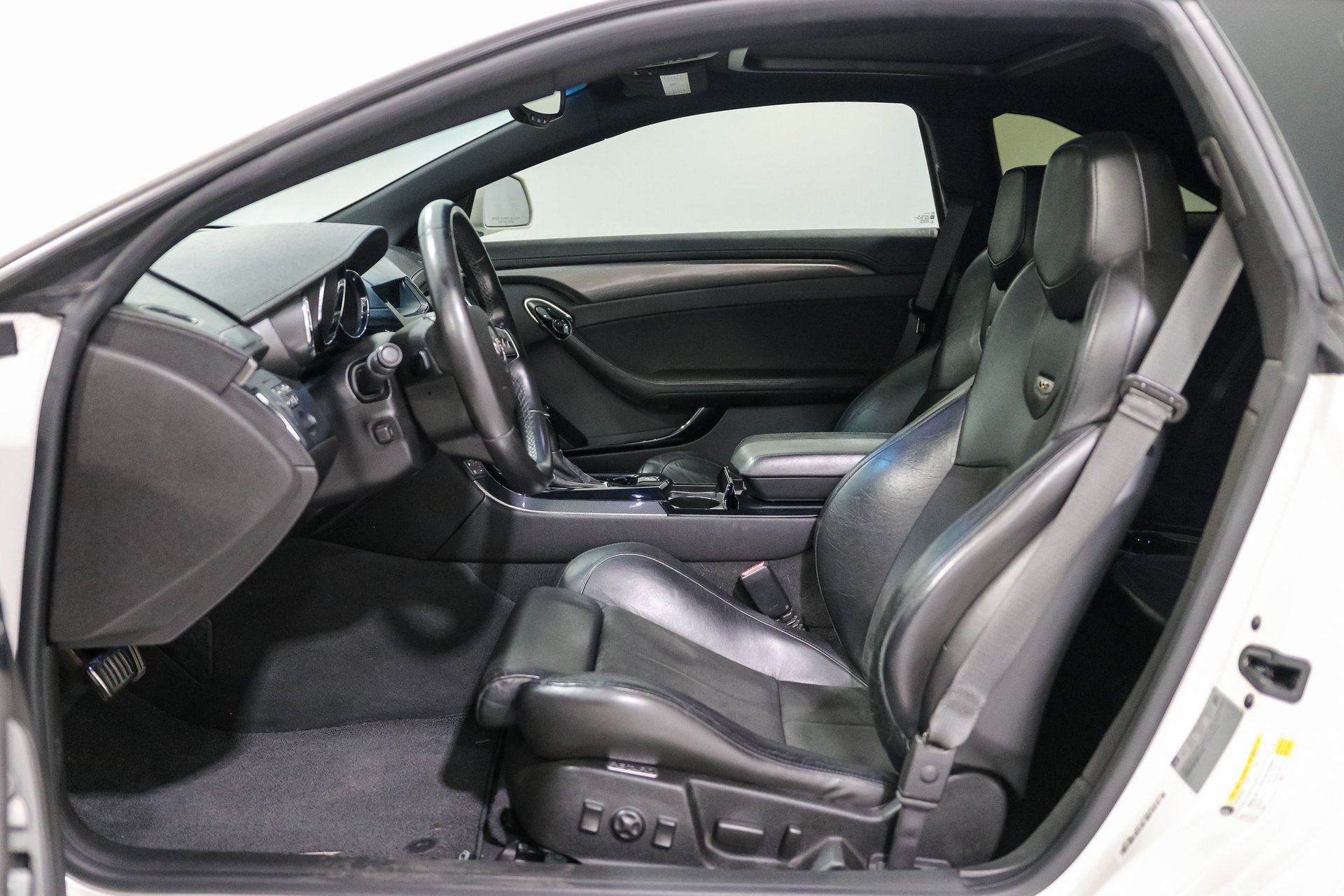 Used 2011 Cadillac CTS V RWD image 11