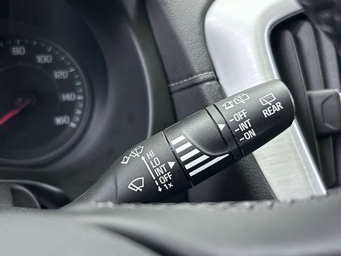 Used 2023 GMC Terrain SLT image 45