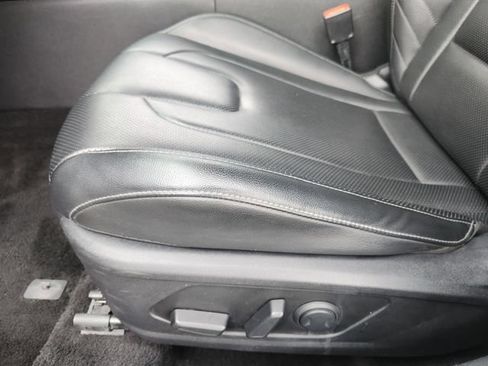 Used 2024 Hyundai Elantra Limited FWD image 20