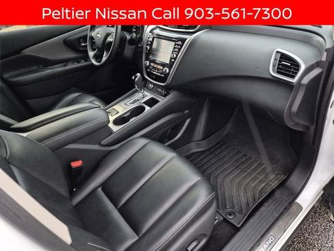 Certified 2024 Nissan Murano SV w/ SV Midnight Edition Package FWD image 11