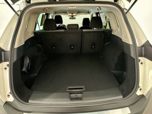 Used 2023 Nissan Rogue SV AWD/4WD image 29