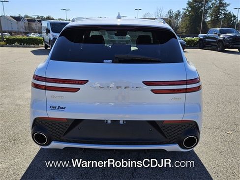 Used 2025 Genesis GV70 2.5T w/ Sport Prestige Package image 10