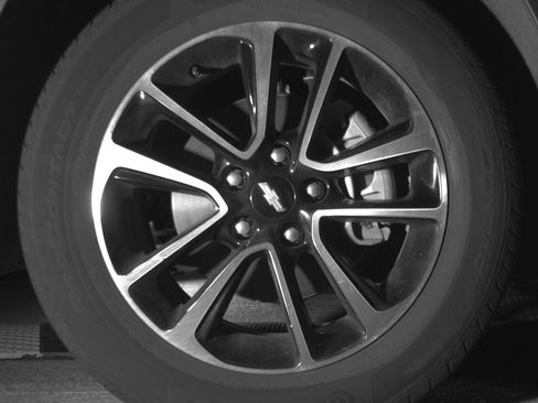 Used 2025 Chevrolet TrailBlazer LT image 13