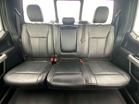 Used 2020 Ford F150 Lariat w/ Trailer Tow Package image 15