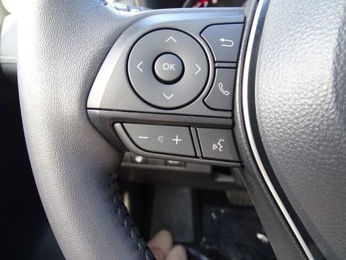 Used 2025 Toyota RAV4 XLE Premium w/ Weather Package AWD/4WD image 19