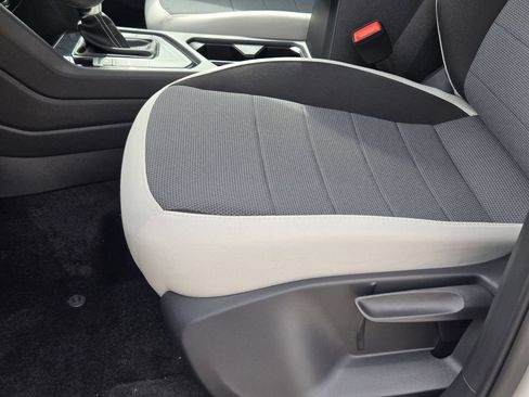 New 2026 Volkswagen Taos S FWD image 23