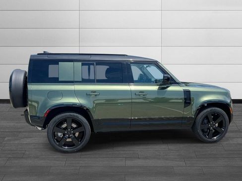 New 2026 Land Rover Defender 110 X-Dynamic SE AWD/4WD image 6