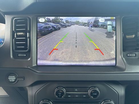 New 2025 Ford Bronco Badlands image 19