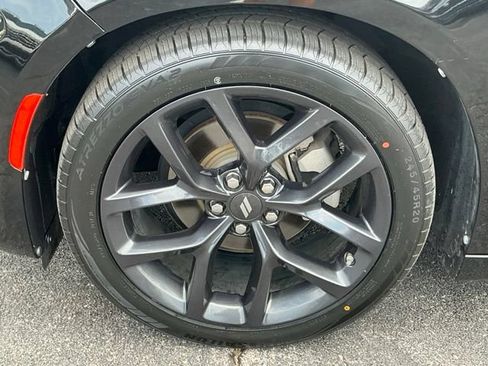 Used 2022 Dodge Charger SXT w/ Blacktop Package RWD image 9