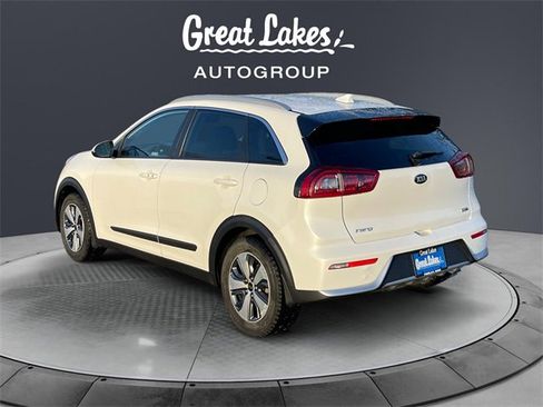 Used 2019 Kia Niro LX image 3