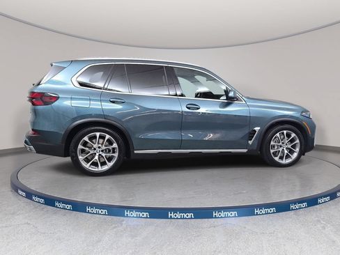 Used 2026 BMW X5 xDrive40i AWD/4WD image 4
