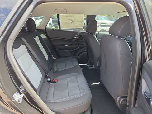 New 2026 Chevrolet Trax LS w/ LS Convenience Package FWD image 26