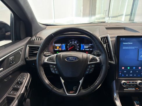 Used 2022 Ford Edge ST w/ Equipment Group 401A AWD/4WD image 17