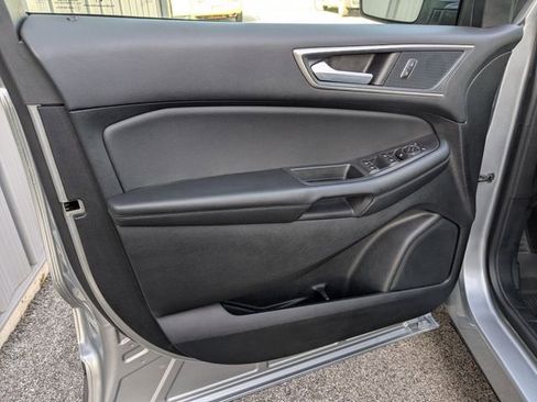 Used 2024 Ford Edge SEL w/ Convenience Package image 28