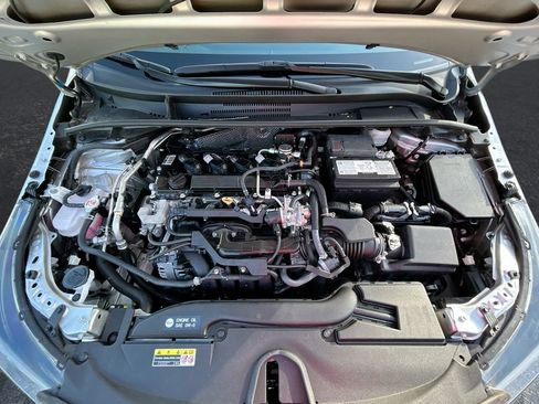 Used 2024 Toyota Corolla SE FWD image 32