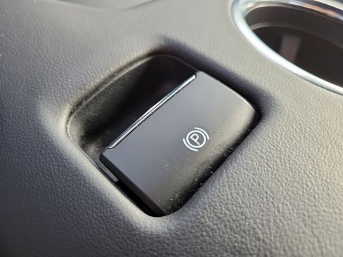 Certified 2025 Ford Mustang GT Premium image 30