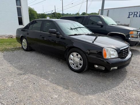 Used 2005 Cadillac De Ville DTS w/ Equipment Group FWD image 27