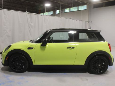 Used 2024 MINI Cooper S FWD image 12