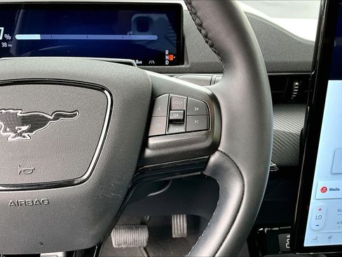 Used 2025 Ford Mustang Mach-E Select w/ Comfort Package Lite RWD image 27