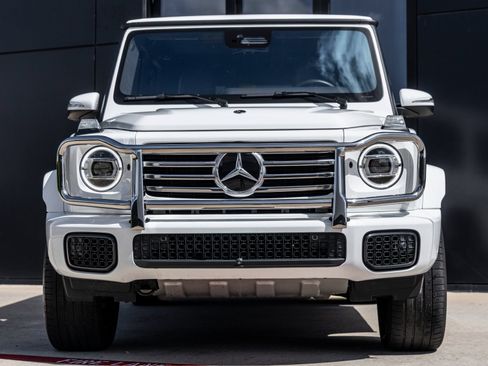 Used 2025 Mercedes-Benz G 550 image 4