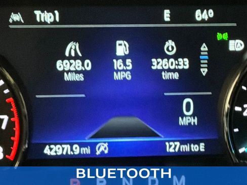 Used 2020 Ford Explorer XLT w/ Equipment Group 202A AWD/4WD image 13