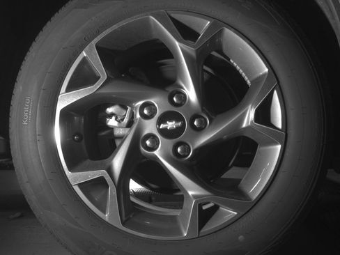 Used 2025 Chevrolet Trax LT w/ LT Convenience Package image 15