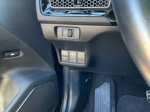 Used 2023 Honda Civic Sport image 21