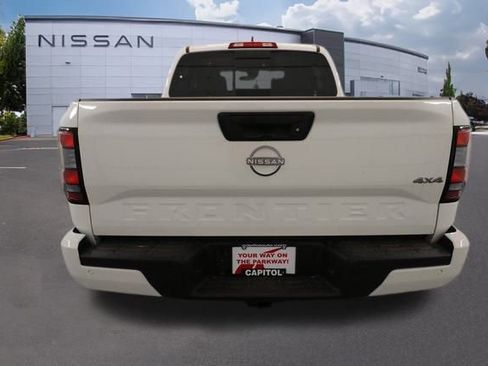 New 2025 Nissan Frontier SV w/ SV Convenience Package image 19
