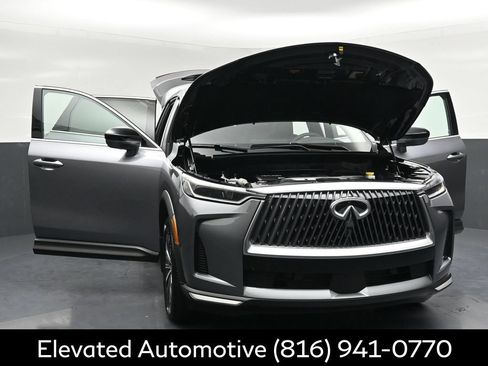 Certified 2026 INFINITI QX60 Pure w/ Cargo Package AWD/4WD image 38