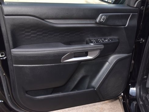 Used 2024 Ford Ranger XLT image 32