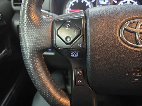 Used 2024 Toyota 4Runner TRD Off-Road Premium w/ Off Road Premium Plus Package AWD/4WD image 20