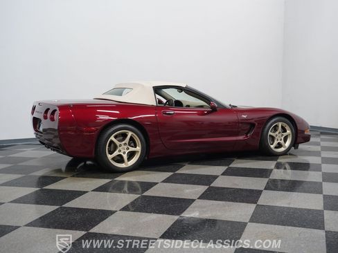 Used 2003 Chevrolet Corvette Convertible w/ Preferred Equipment Group1 RWD image 13