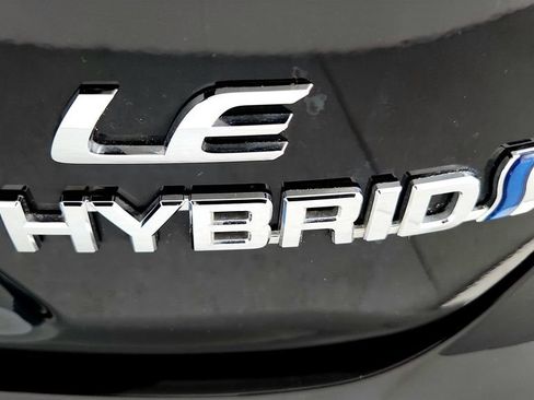 Used 2024 Toyota Corolla LE w/ LE Convenience Package AWD/4WD image 36
