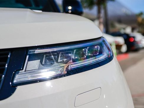 New 2026 Land Rover Range Rover Sport Dynamic SE image 10