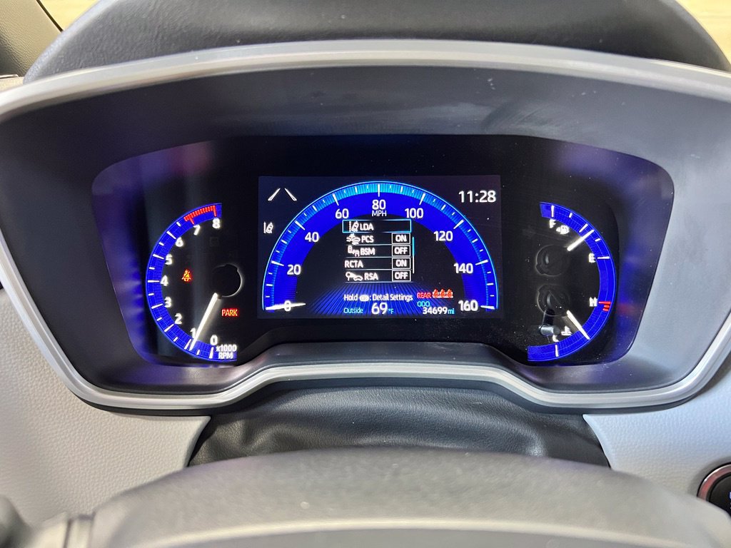 Used 2021 Toyota Corolla XSE w/ Carpet Mat Package (TMS) FWD image 25