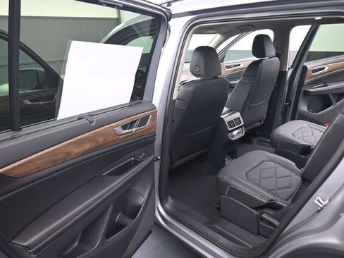 New 2026 Volkswagen Atlas SE AWD/4WD image 39
