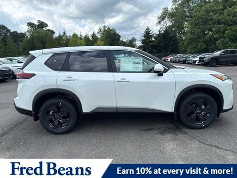 New 2026 Nissan Rogue SV w/ Cold Weather Package AWD/4WD image 11