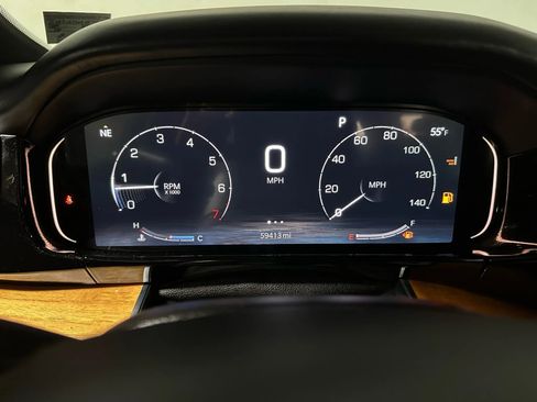 Used 2022 Jeep Grand Wagoneer Series III AWD/4WD image 25