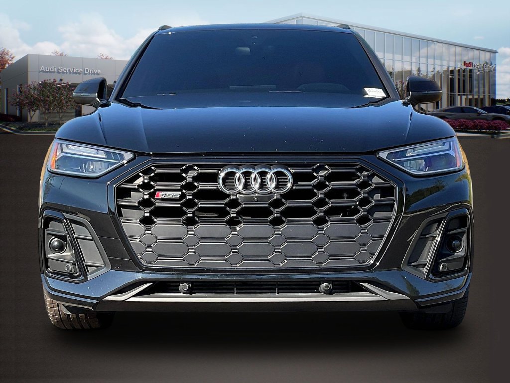 Used 2024 Audi SQ5 Premium Plus AWD/4WD image 2