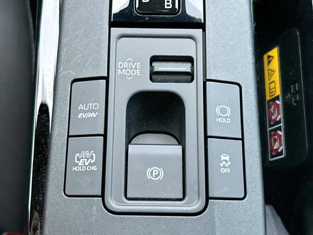 Certified 2025 Toyota Prius Plug-In Hybrid FWD image 34