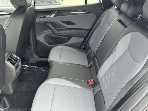 New 2026 Volkswagen Tiguan SE R-Line AWD/4WD image 13