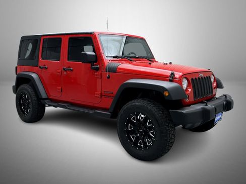 Used 2014 Jeep Wrangler Unlimited Sport w/ Quick Order Package 24S AWD/4WD image 3