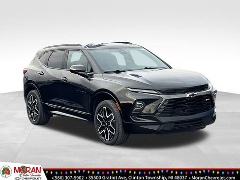 Certified 2023 Chevrolet Blazer RS w/ Enhanced Convenience Package image 8