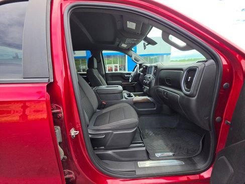 Used 2021 Chevrolet Silverado 1500 LT Trail Boss AWD/4WD image 15